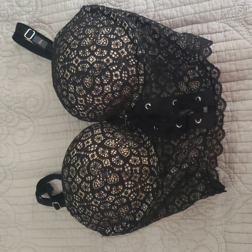 New Victoria Secret Bra